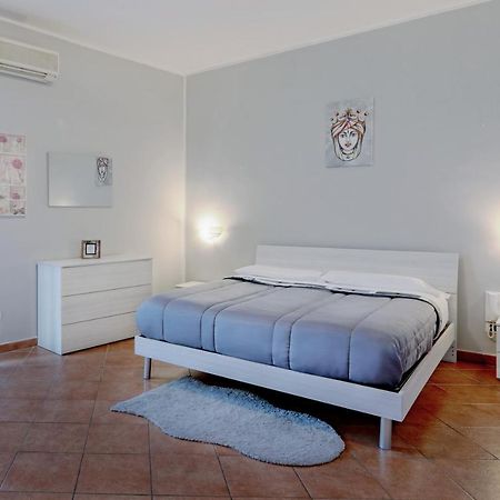 Casa Di Molly Cozy Apartment Near Via Roma ปาแลร์โม ภายนอก รูปภาพ