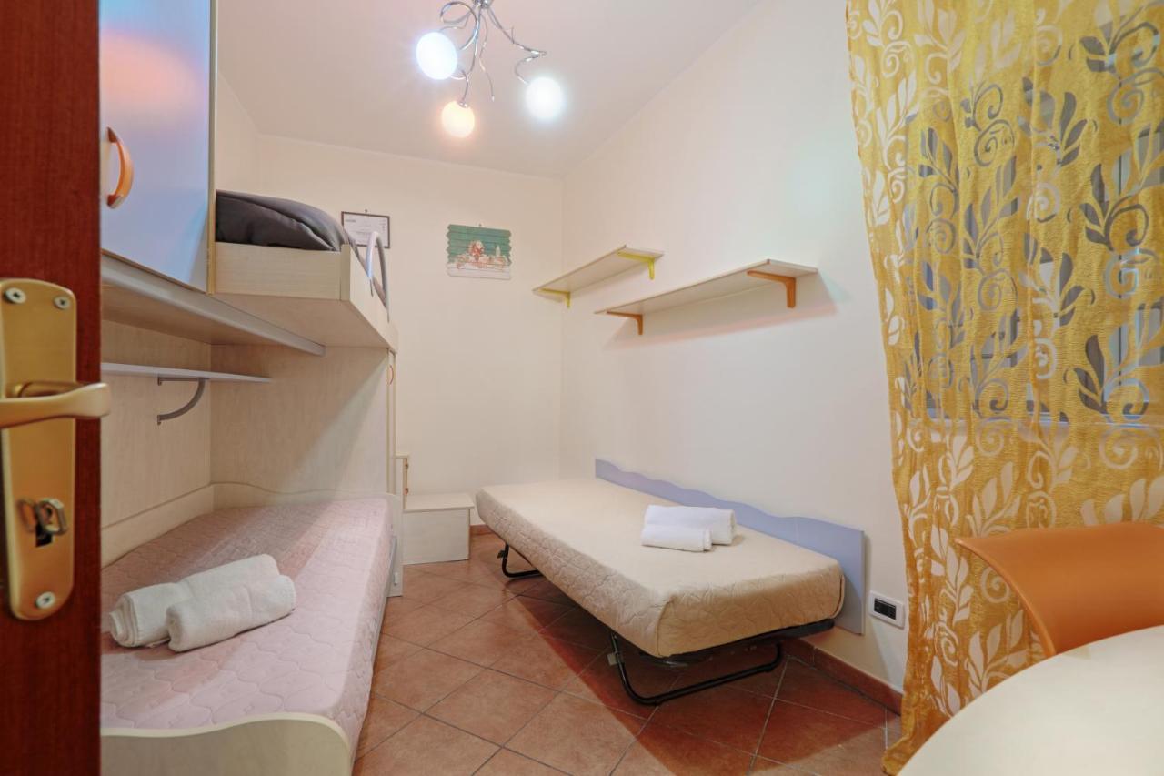 Casa Di Molly Cozy Apartment Near Via Roma ปาแลร์โม ภายนอก รูปภาพ