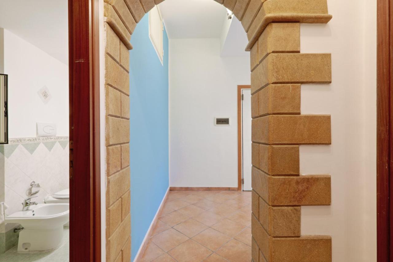 Casa Di Molly Cozy Apartment Near Via Roma ปาแลร์โม ภายนอก รูปภาพ